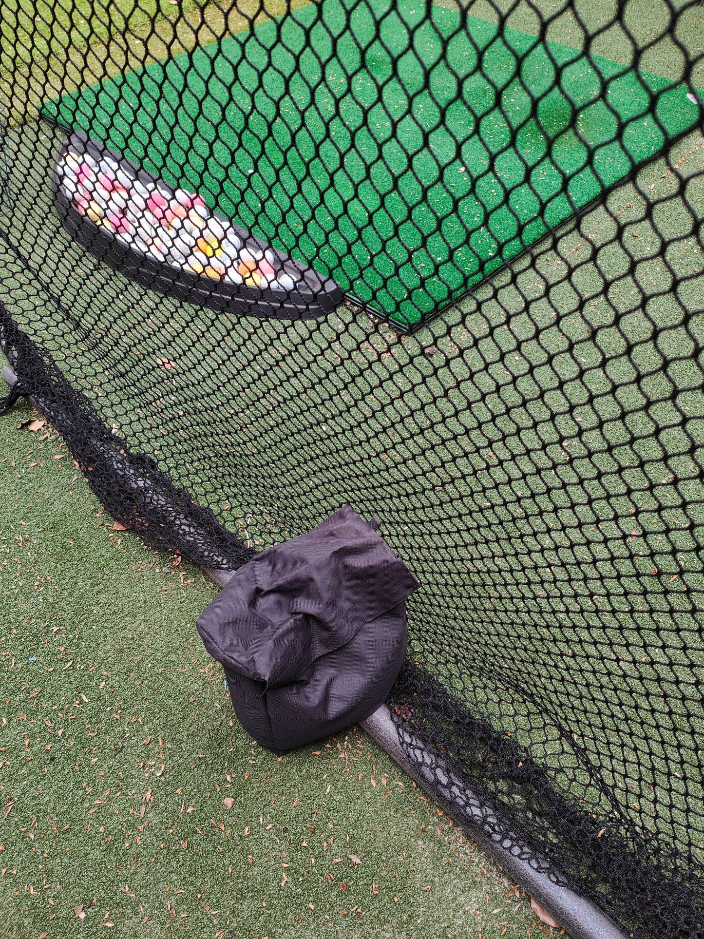 Kaizen golf cage sandbag